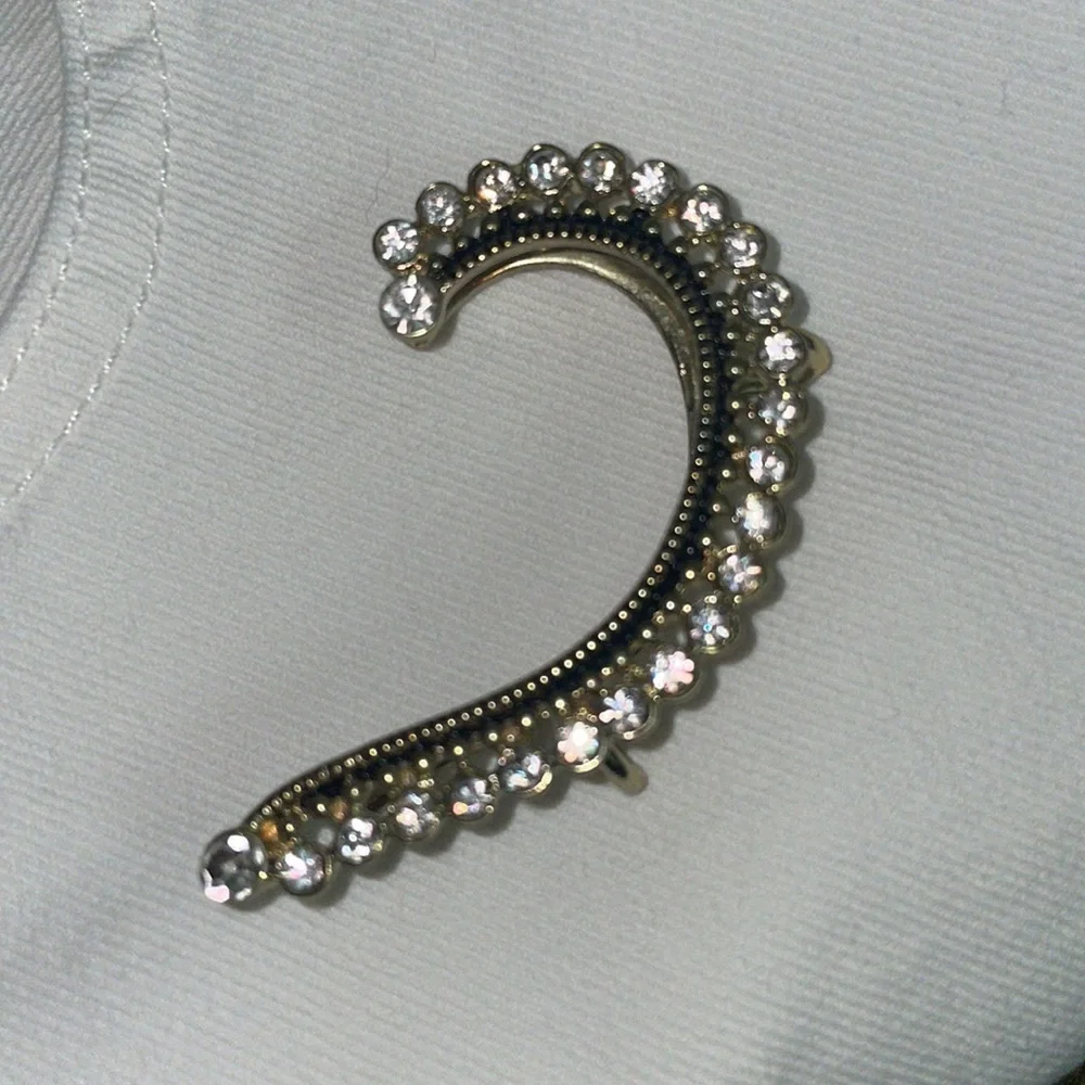 Ear cuff - Picture 5 of 5
